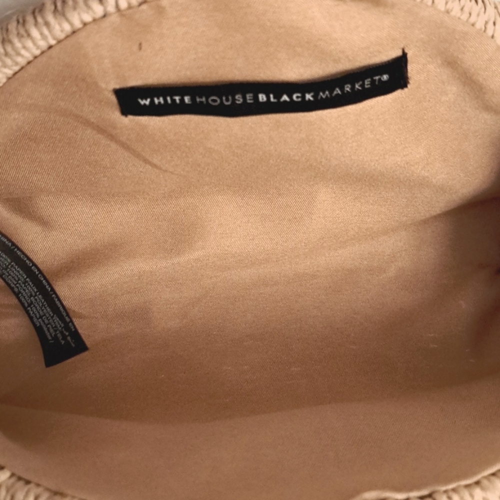 Awesome WHBM Small Crossbody Bag. NWT - Picture 3 of 4